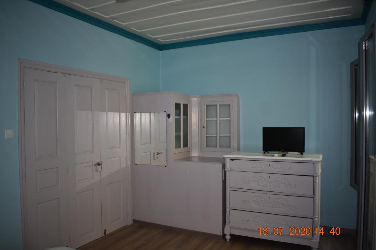 The Central House! Raches  Extérieur photo